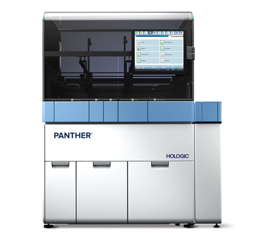 Sistema Panther® Plus de Hologic sobre fondo blanco