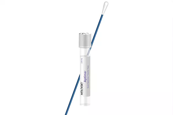 Kit de recogida de muestras de frotis sobre fondo blanco